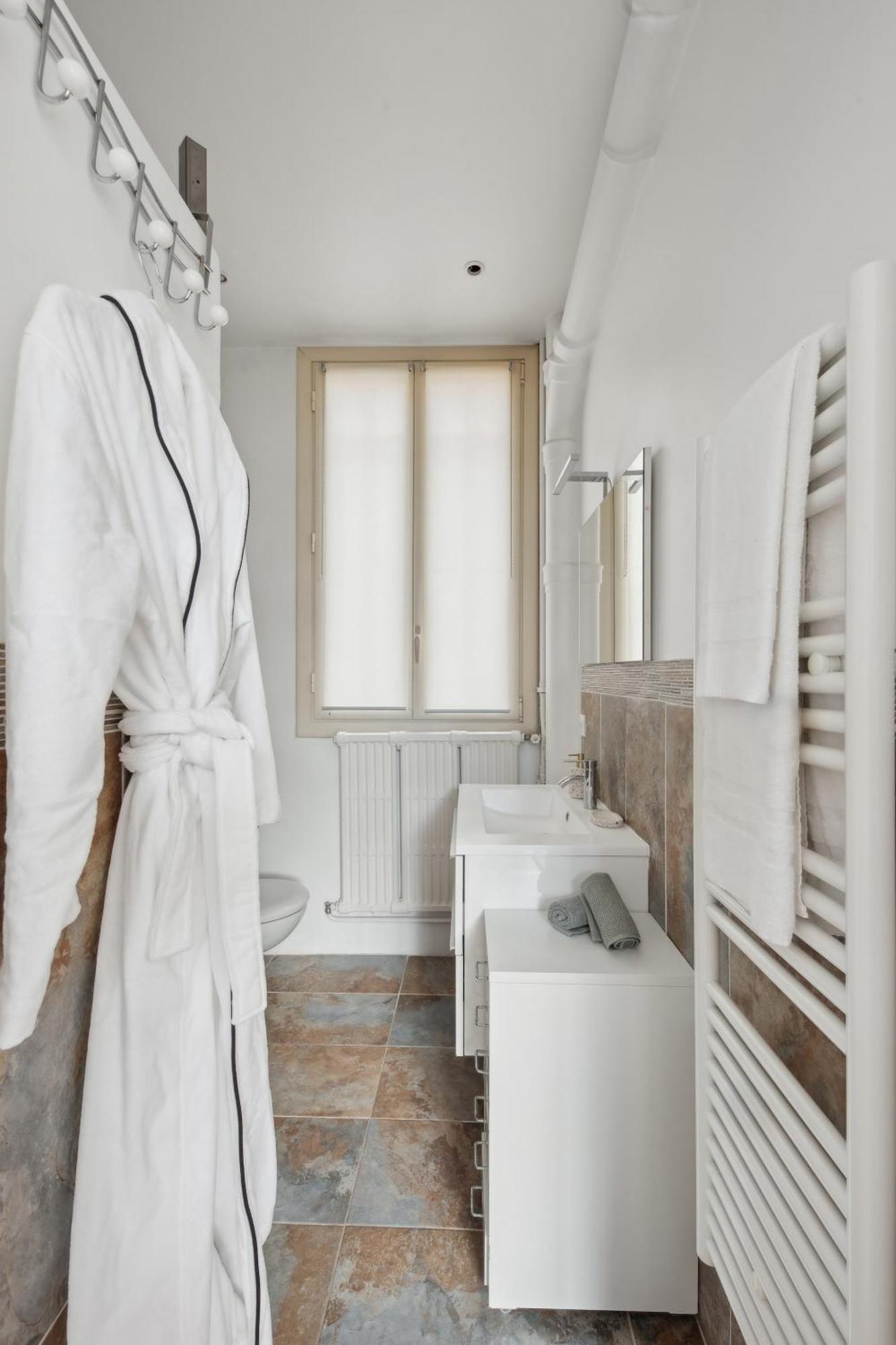 Pompidou & Hotel De Ville - Cityapartmentstay Paris Dış mekan fotoğraf